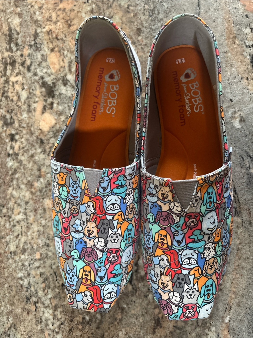 Sketchers Memory Foam Flats Sz 9.5 “Woof Party” Party Design - Picture 7 of 7